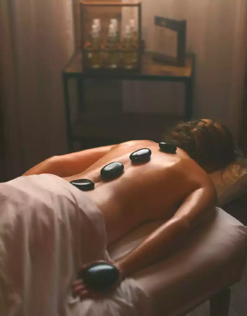 Hot Stone Massage in Belgaum at SPIN SPA